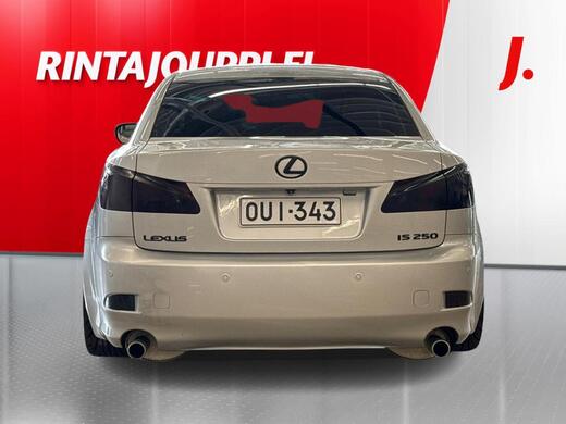 Lexus IS vaihtoauto
