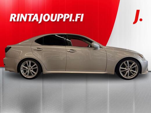 Lexus IS vaihtoauto