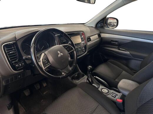 Mitsubishi Outlander vaihtoauto