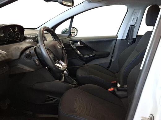 Peugeot 208 vaihtoauto
