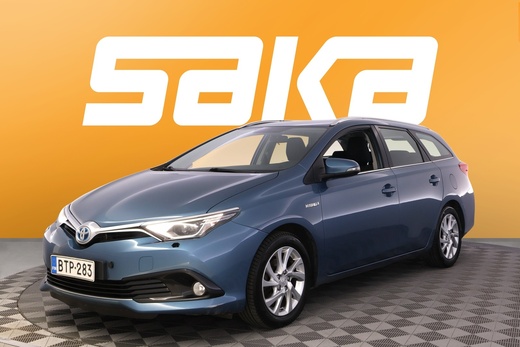 Toyota Auris vaihtoauto