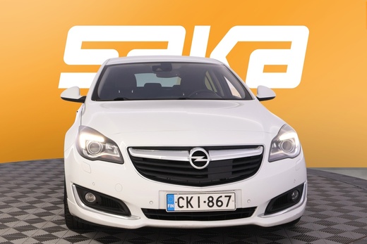 Opel Insignia vaihtoauto