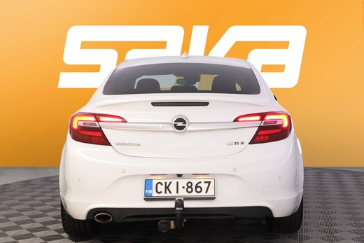 Opel Insignia vaihtoauto