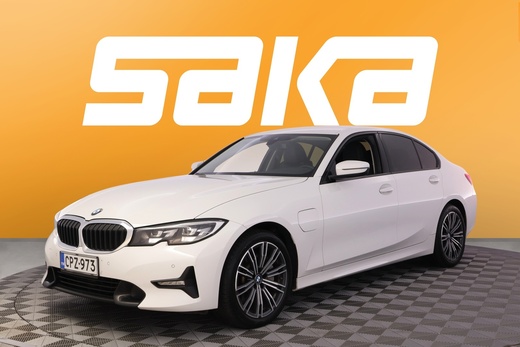 BMW 330 vaihtoauto