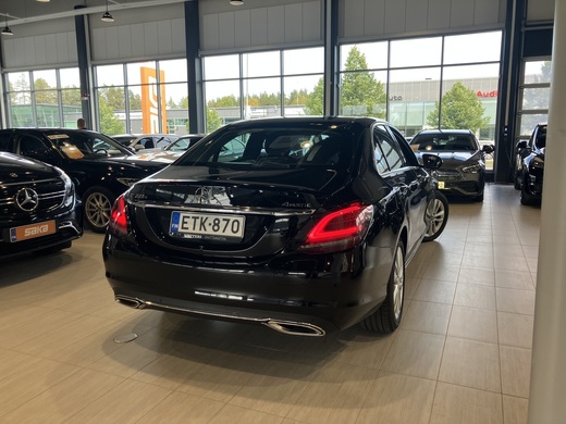 Mercedes-Benz C vaihtoauto