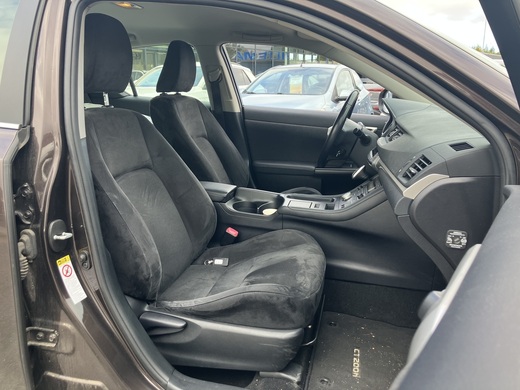 Lexus CT vaihtoauto
