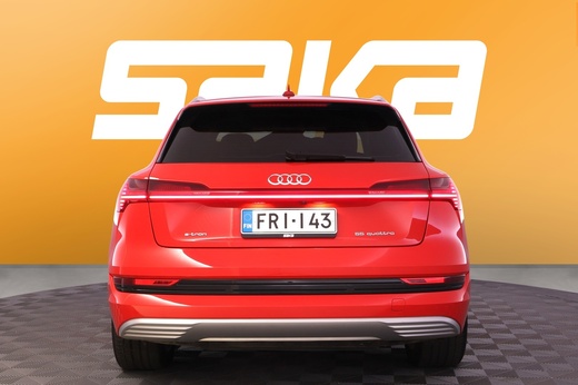 Audi e-tron vaihtoauto