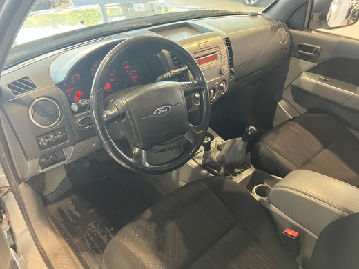 Ford Ranger vaihtoauto