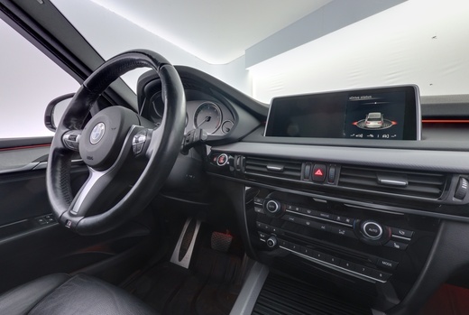 BMW X5 vaihtoauto