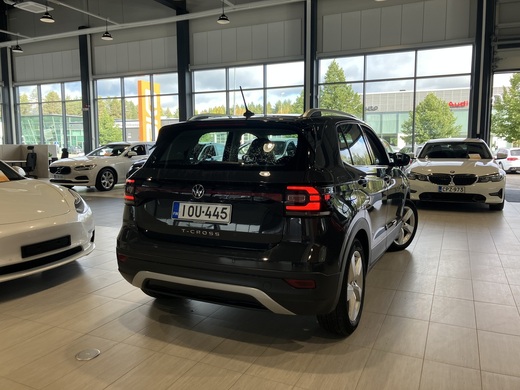 Volkswagen T-Cross vaihtoauto