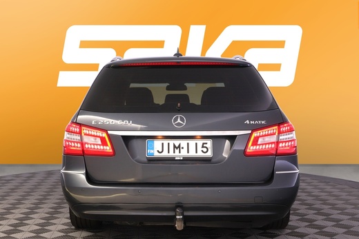 Mercedes-Benz E vaihtoauto