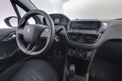 Peugeot 208 vaihtoauto