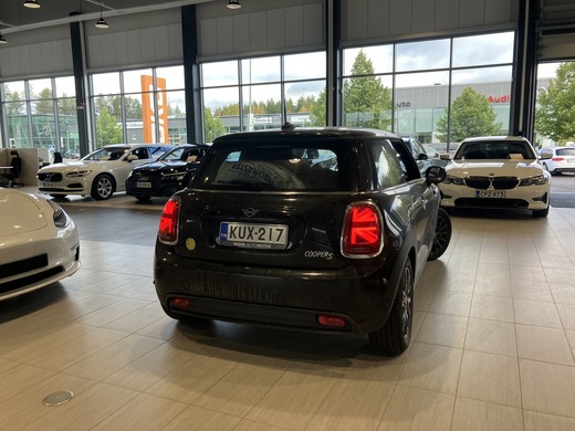 Mini Hatchback vaihtoauto