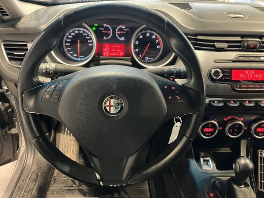 Alfa Romeo Giulietta vaihtoauto