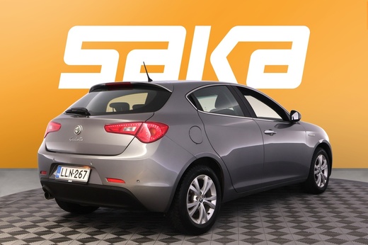 Alfa Romeo Giulietta vaihtoauto