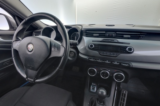 Alfa Romeo Giulietta vaihtoauto