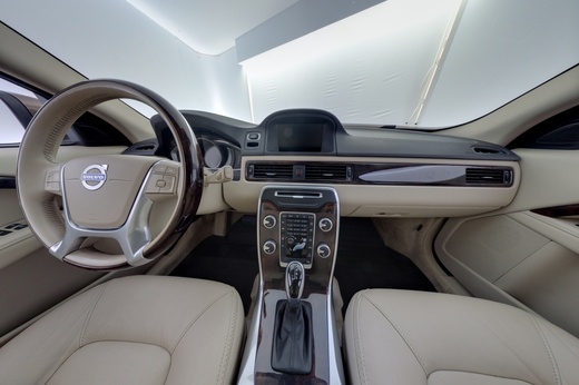 Volvo XC70 vaihtoauto