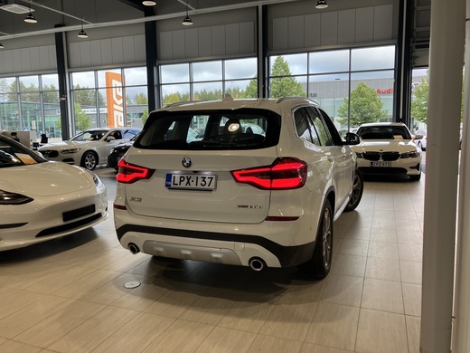 BMW X3 vaihtoauto