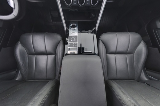 Land Rover Discovery vaihtoauto