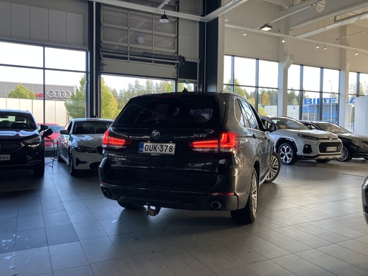 BMW X5 vaihtoauto