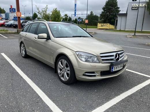 Mercedes-Benz C vaihtoauto