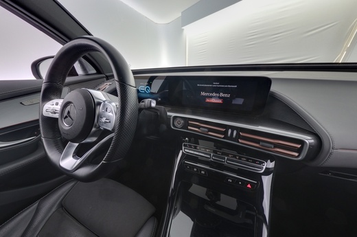 Mercedes-Benz EQC vaihtoauto