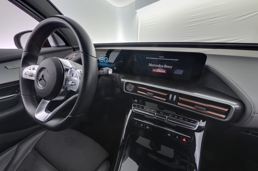 Mercedes-Benz EQC vaihtoauto