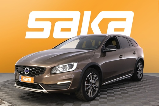 Volvo V60 Cross Country vaihtoauto