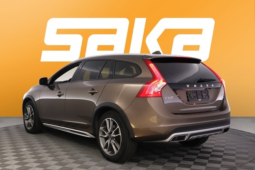 Volvo V60 Cross Country vaihtoauto