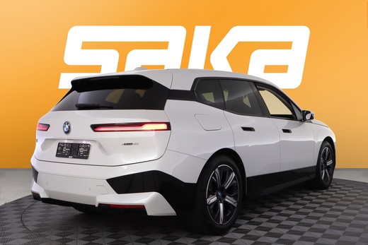 BMW iX vaihtoauto