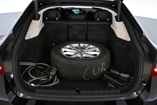 BMW i4 vaihtoauto
