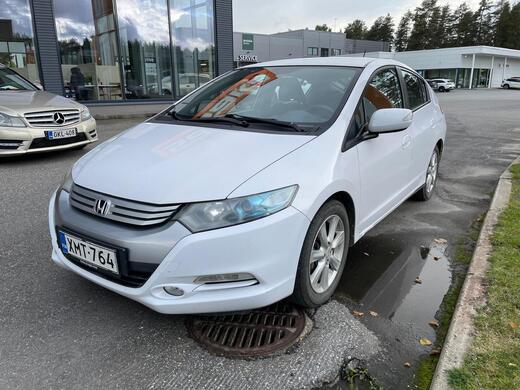 Honda Insight vaihtoauto