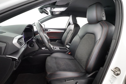 SEAT Leon Sportstourer vaihtoauto
