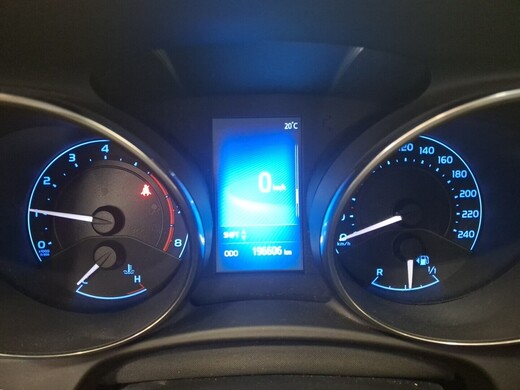 Toyota Auris vaihtoauto