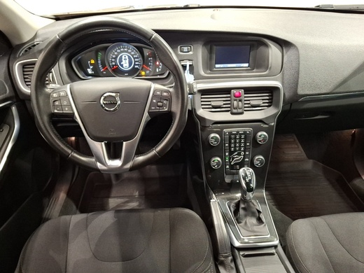 Volvo V40 vaihtoauto