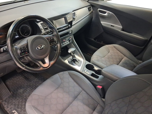 Kia Niro vaihtoauto