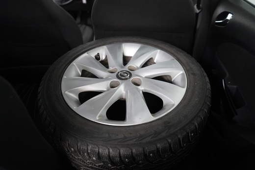 Opel Corsa vaihtoauto