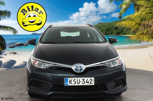 Toyota Auris vaihtoauto