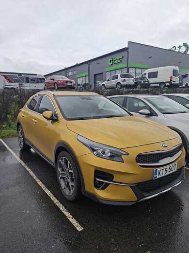 Kia XCeed vaihtoauto