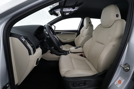 Skoda Karoq vaihtoauto