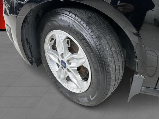 Ford Transit Connect vaihtoauto