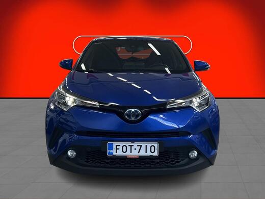 Toyota C-HR vaihtoauto