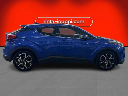 Toyota C-HR vaihtoauto