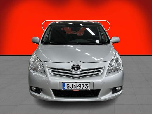 Toyota Verso vaihtoauto