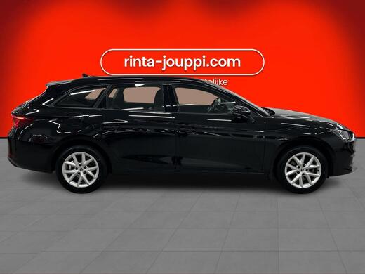 SEAT Leon Sportstourer vaihtoauto