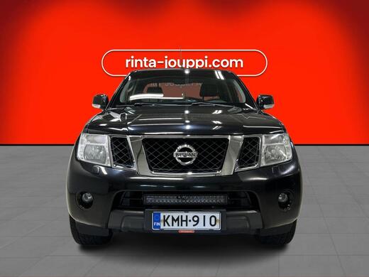 Nissan Navara vaihtoauto