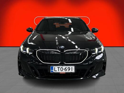 BMW i5 vaihtoauto
