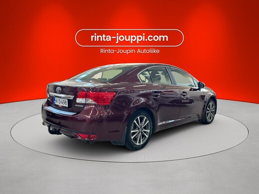 Toyota Avensis vaihtoauto