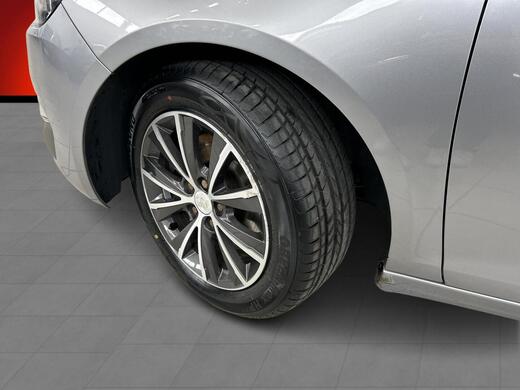 Peugeot 308 vaihtoauto
