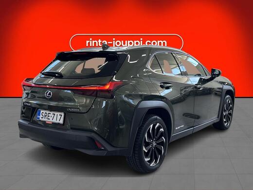 Lexus UX vaihtoauto